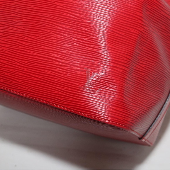 ❤️💯Authentic LOuis Vuitton Red Epi Leather Petit Noe ❤️ - Picture 6 of 16